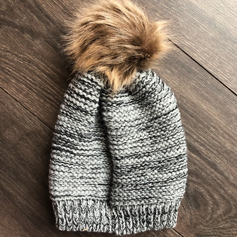 Boutique Mommy and Me Heart Winter Hat Set - Picture 3 of 5